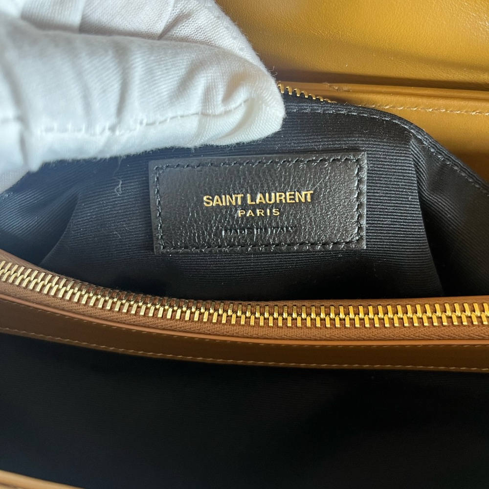 (SOLD) BRAND NEW Saint Laurent Medium Loulou Matelassé Leather Bag! - Picture 11 of 11